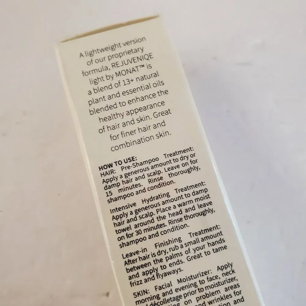 Monat Rejuveniqe Oil Intensive LIGHT  1oz / 30ml New & Sealed in Box